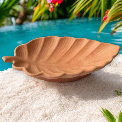 Eichenblatt Schmuckschale – Natürlichkeit trifft auf Eleganz - by SteinKunstWerk | Deko aus nachhaltiger Herstellung