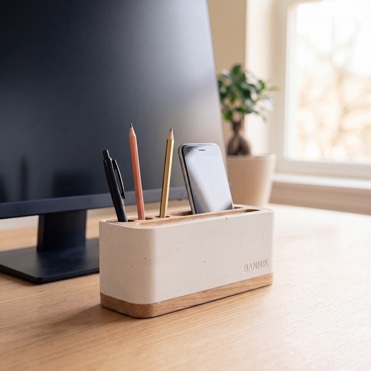 Bannik Design Alesund – Schreibtisch-Organizer aus Beton und Eichenholz, Produktansicht 3